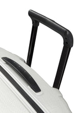 Load image into Gallery viewer, C-LITE Spinner (4 wheels) 81 cm
