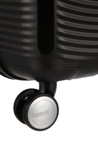 Soundbox Spinner Expandable (4 Wheels) 55Cm